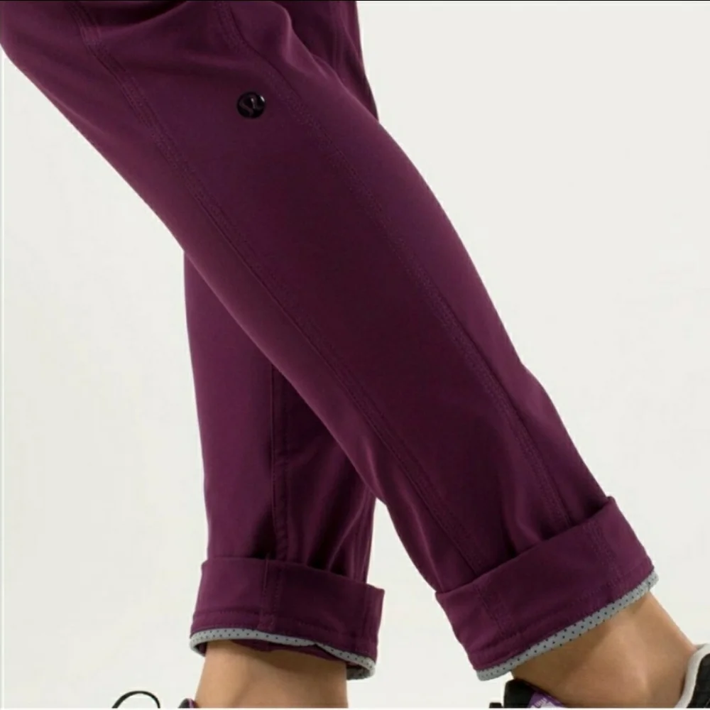 Lululemon - Picture 4 of 10